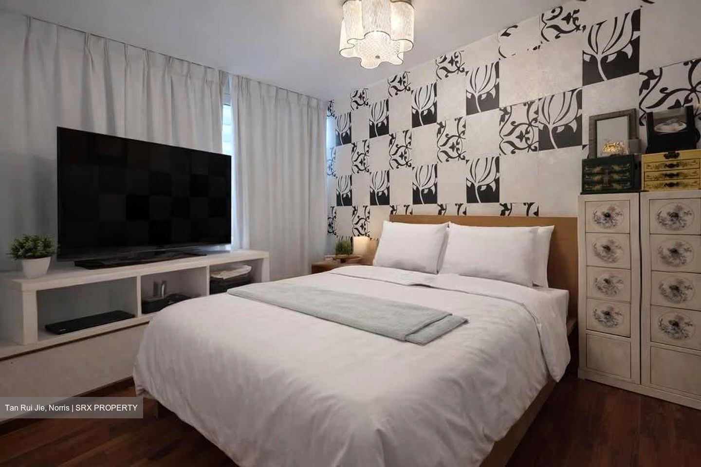 The Sunny Legend (D15), Apartment #538062051